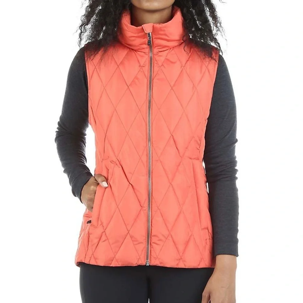 Moosejaw Women's Cozy Down‎ Insulator Vest, Flamingo - Picture 6 of 6